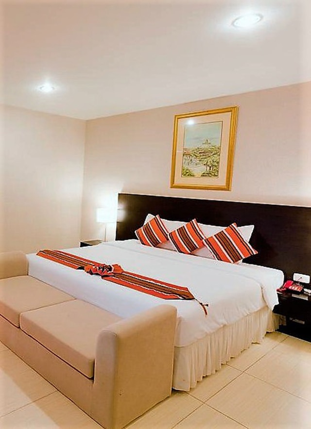 ザ レジデンス エアポート & スパ