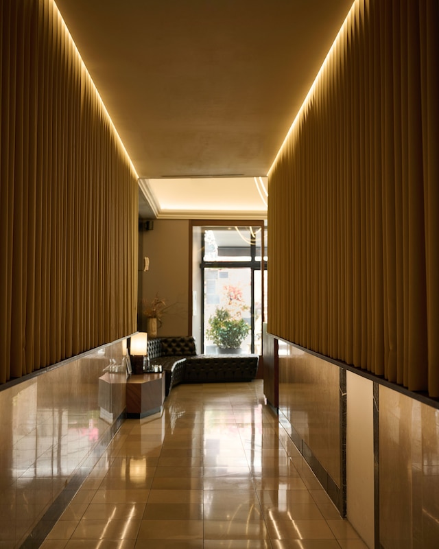 メルター ホテル & アパートメンツ