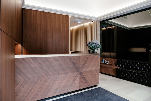 メルター ホテル & アパートメンツ