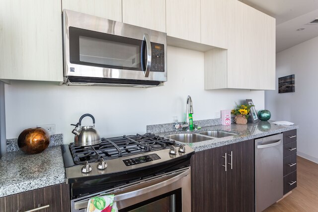 トリップブズ バーモント アパートメンツ