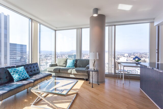 トリップブズ バーモント アパートメンツ