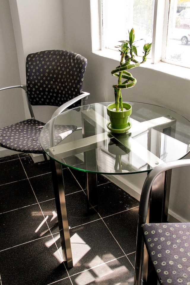 ファーニッシュド ロサンゼルス アパートメンツ