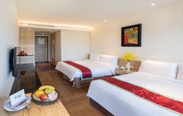 娜路彎ギャラクシー プレイス (娜路彎銀河酒店)