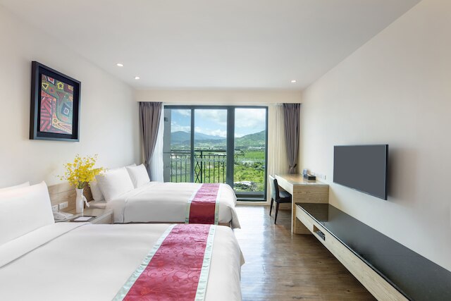 娜路彎ギャラクシー プレイス (娜路彎銀河酒店)