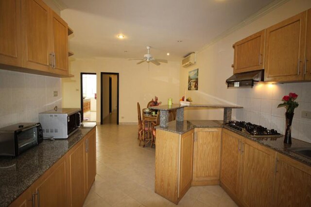 バタフライ ガーデン - ブティック レジデンス