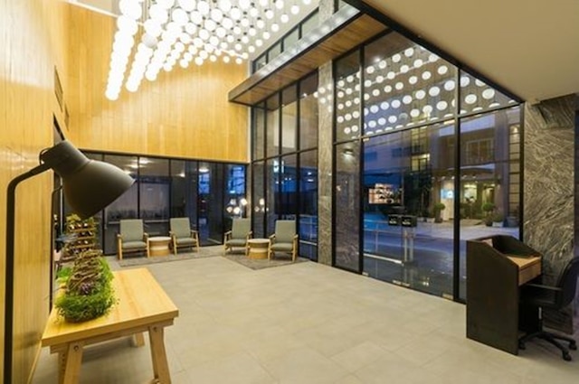 シーミースプリングツリーホテル - アダルトオンリー