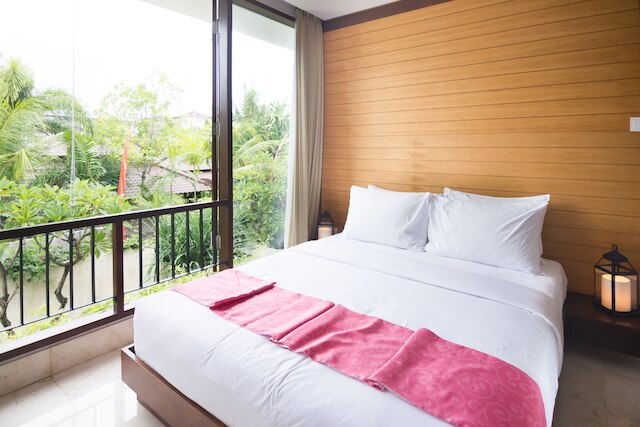 ヴィラ サヴォヤ スミニャック バリ