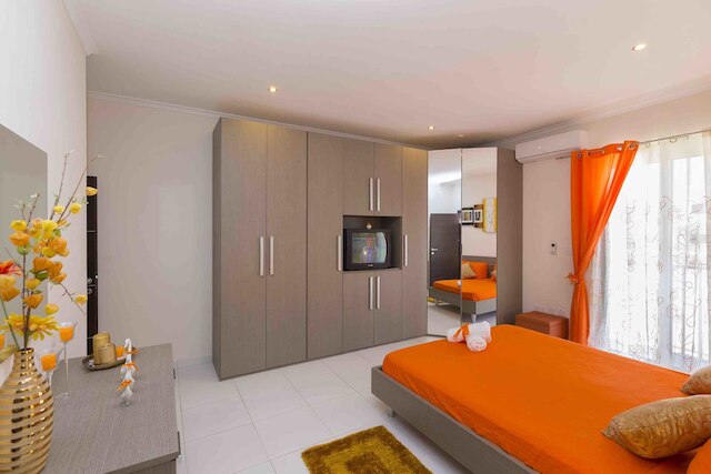 ラグジュアリー 2 ベッド アパートメント