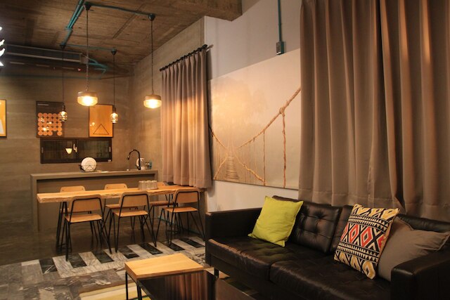 ジン シャン (台南青山民宿)