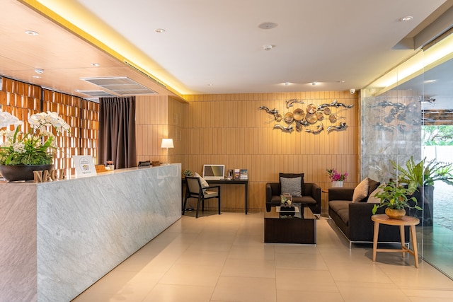 ナガ レジデンス