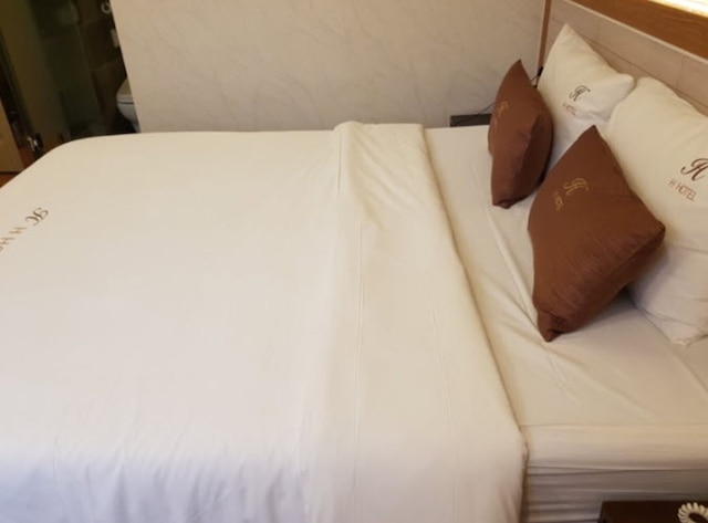 H ホテル ウルサン