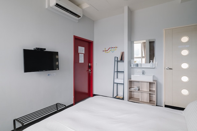 CJ ホテル (初見輕旅)