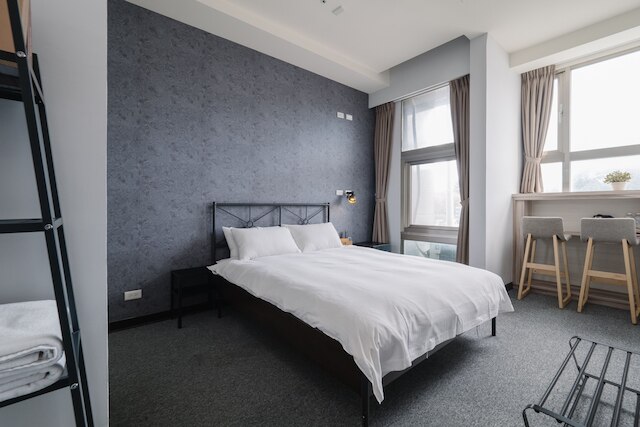 CJ ホテル (初見輕旅)