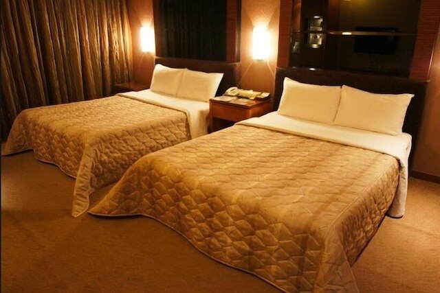 ビバリー ガーデン モーテル (比佛利花園汽車旅館)