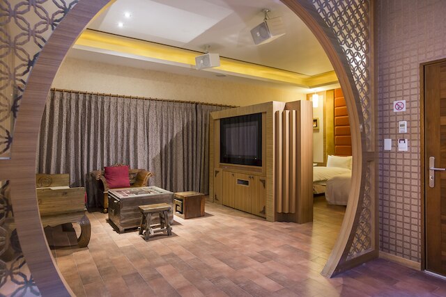 ムーンエリア ビジネス レジャー モーテル (観月商務休閑旅館)