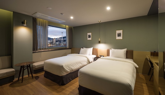 ベイ ハウンド ホテル