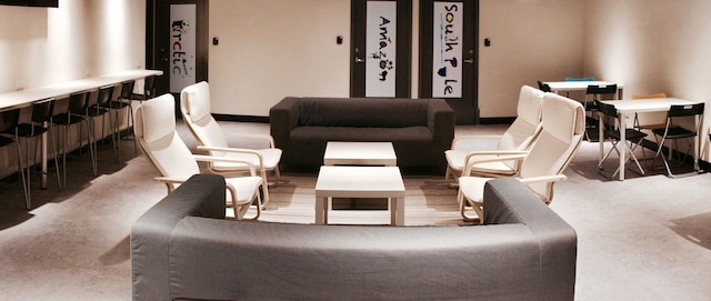 ケイブメン ホステル台北ステーション ブランチ (卡夫人背包客棧)