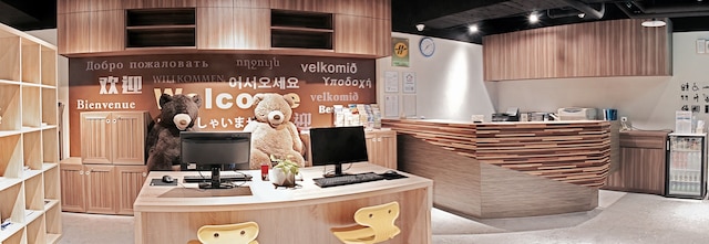 ケイブメン ホステル台北ステーション ブランチ (卡夫人背包客棧)