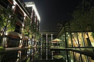 インペリアル ダイナスティー エクスクイジット ホテル (御品王朝旅店)