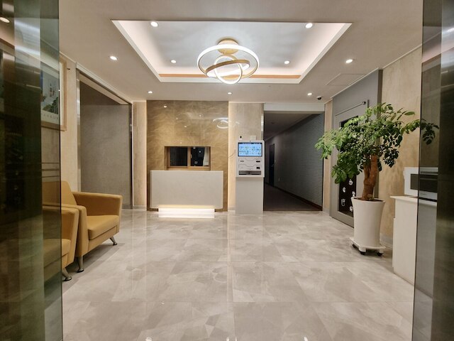 トレヴィ ホテル