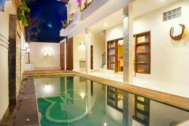 ヴィラ ポエトラ バランガン