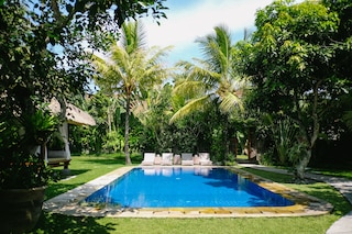 サティヴァ ヴィラズ ウブド