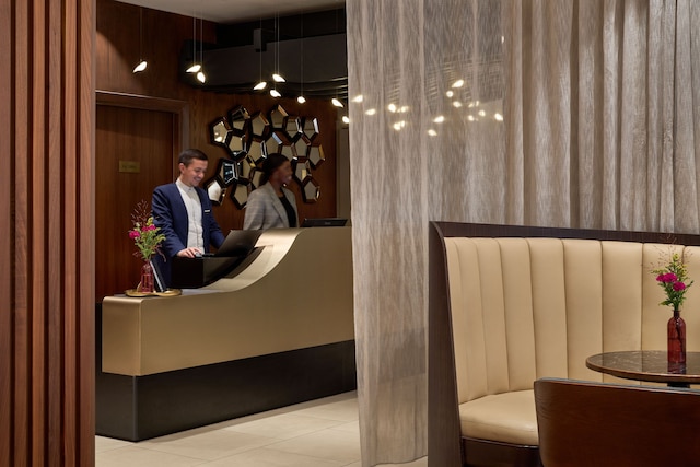 メゾン・アルバール - ル・ポンヌフ