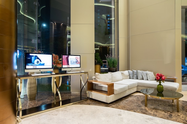 アシュリー ワヒド ハシム ジャカルタ