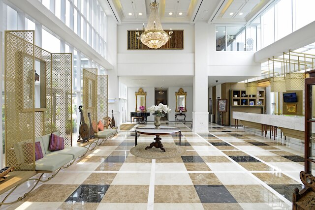 ラ リサ ホテル スラバヤ