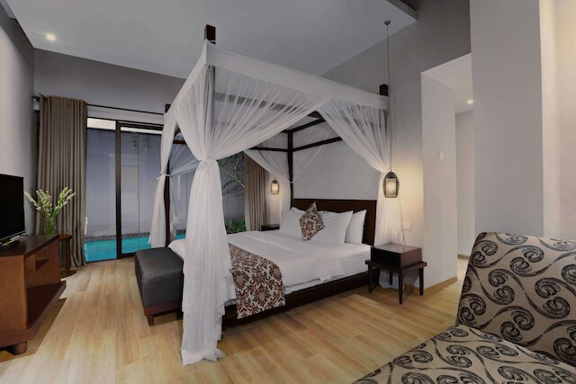 カムエラ ヴィラズ ラゴイ ベイ ビンタン