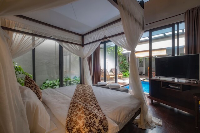 カムエラ ヴィラズ ラゴイ ベイ ビンタン