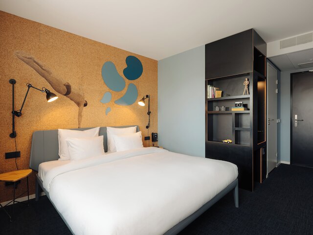 コンシャス ホテル ザ タイヤ ステーション