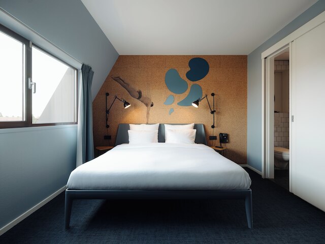 コンシャス ホテル ザ タイヤ ステーション