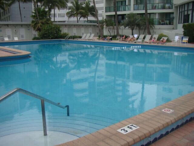 カサブランカ バイ デザイン スイーツ マイアミ