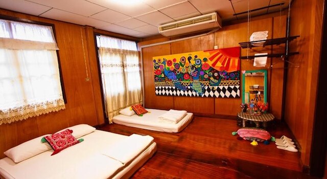 シェモア ハンディクラフト & ホームステイ