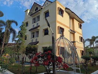 ゴールデンビル