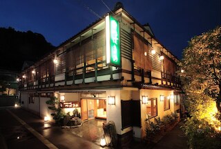 ぎゃらりーの宿 つばきの旅館