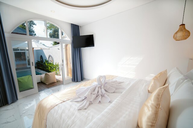 ディクブ バリ ヴィラ アンド スイート