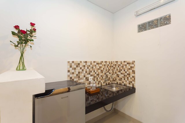 ディクブ バリ ヴィラ アンド スイート