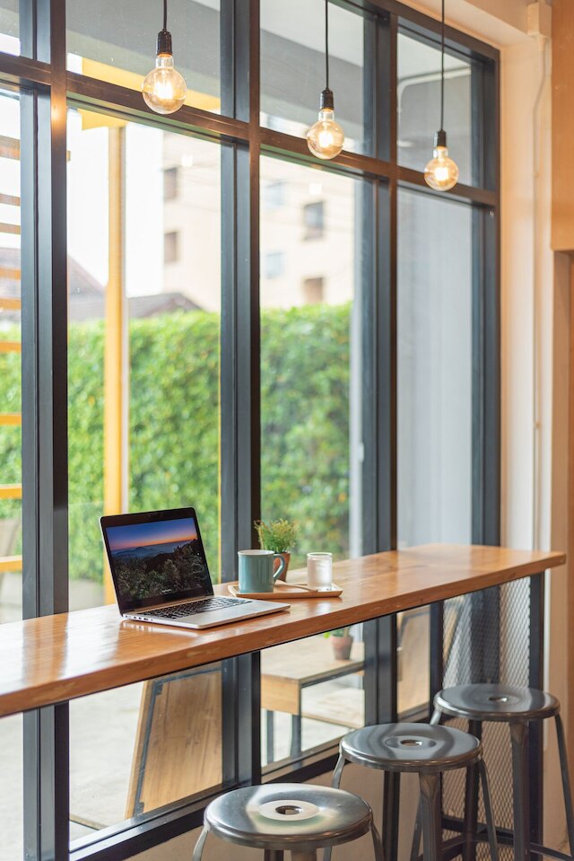 BEDGASMホテル x カフェ at ニマン