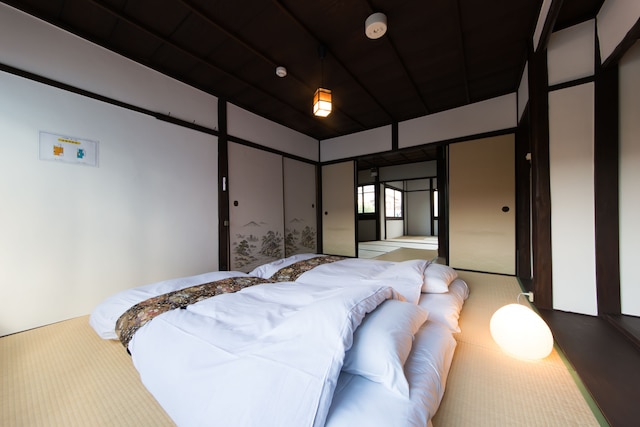 御陵三条 梅ノ戸庵