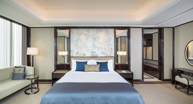 セントレジス長沙 (长沙瑞吉酒店)