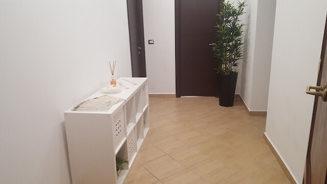 ウナ フィネストラ ス モンティ