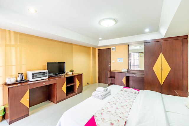 グラニラ レジデンス チャルンクルン