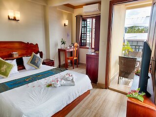 ディンゼイ ブティック ホテル