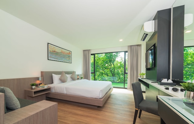 ポーズ アンド プレイ ホテル