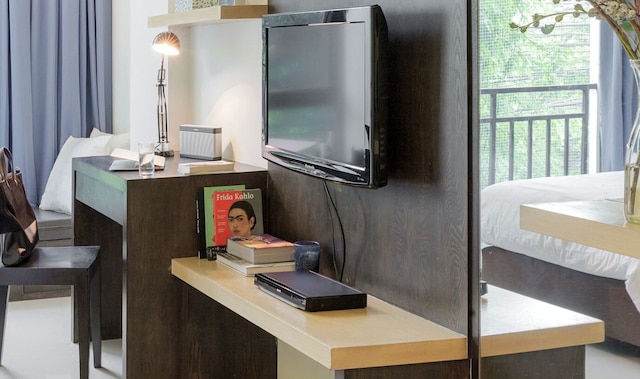 アット ホーム レジデンス