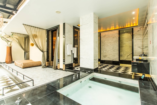 イーズ モーテル (山月精致旅馆)