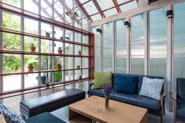 ハウス ホステル