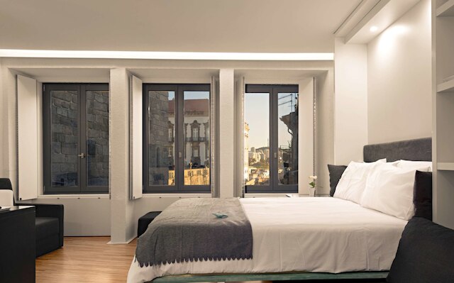 カテドラル デザイン アパートメンツ